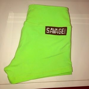 BOOTY SHORTS - SOUR APPLE SIZE M